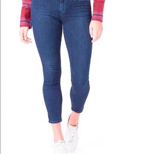PAIGE verdugo crop medium wash jeans